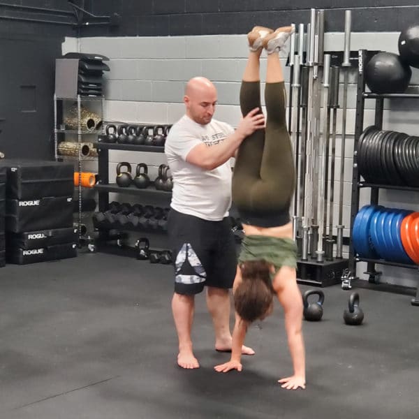 Handstand Personal Trainer